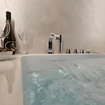 Bed & Breakfast Il Tiglio Jacuzzi&sauna *