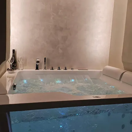 Il Tiglio Jacuzzi&sauna Bed & Breakfast *