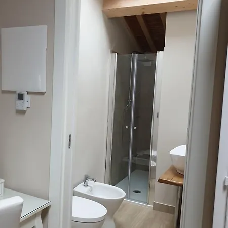 Il Tiglio Jacuzzi&sauna Bed and breakfast Lucca