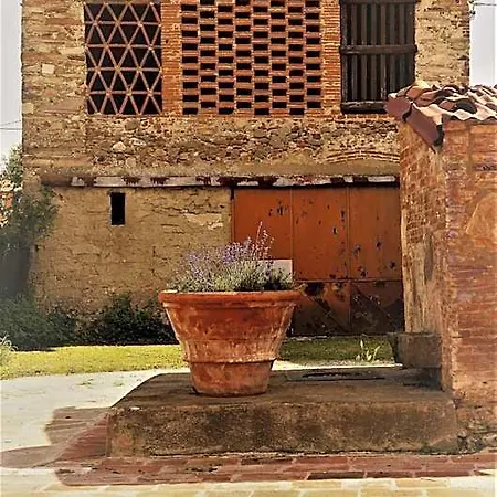 Il Tiglio Jacuzzi&sauna Bed & Breakfast *