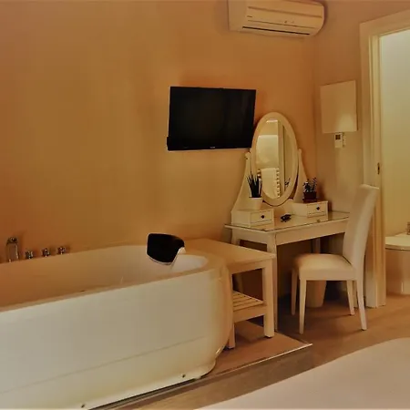 Il Tiglio Jacuzzi&sauna Bed & Breakfast