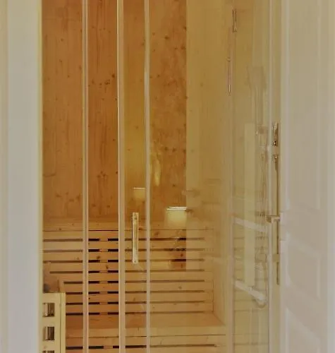 Il Tiglio Jacuzzi&sauna * Lucques