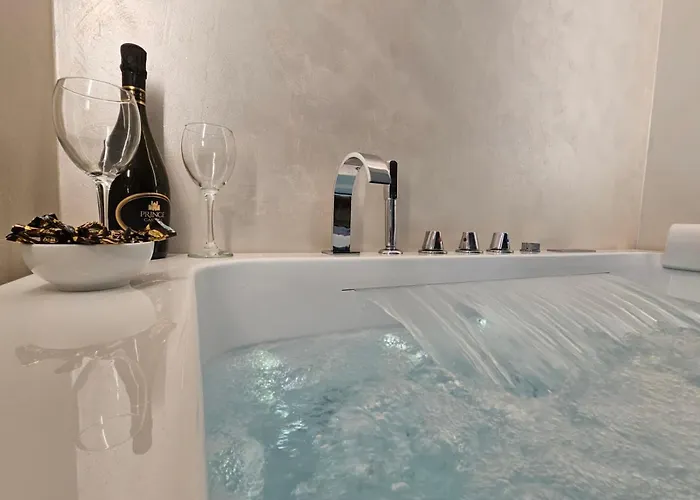 Couette-café Il Tiglio Jacuzzi&sauna *