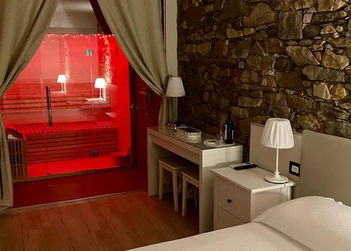 Il Tiglio Jacuzzi&sauna Couette-café *