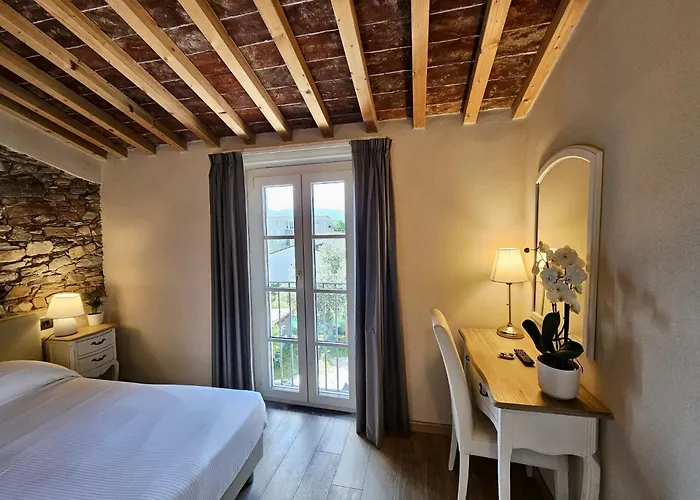 Il Tiglio Jacuzzi&sauna Couette-café *