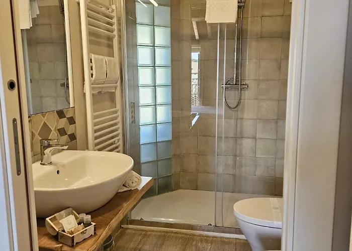 Couette-café Il Tiglio Jacuzzi&sauna Lucques