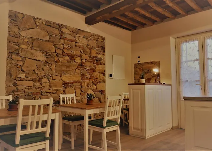 Il Tiglio Jacuzzi&sauna * Lucques